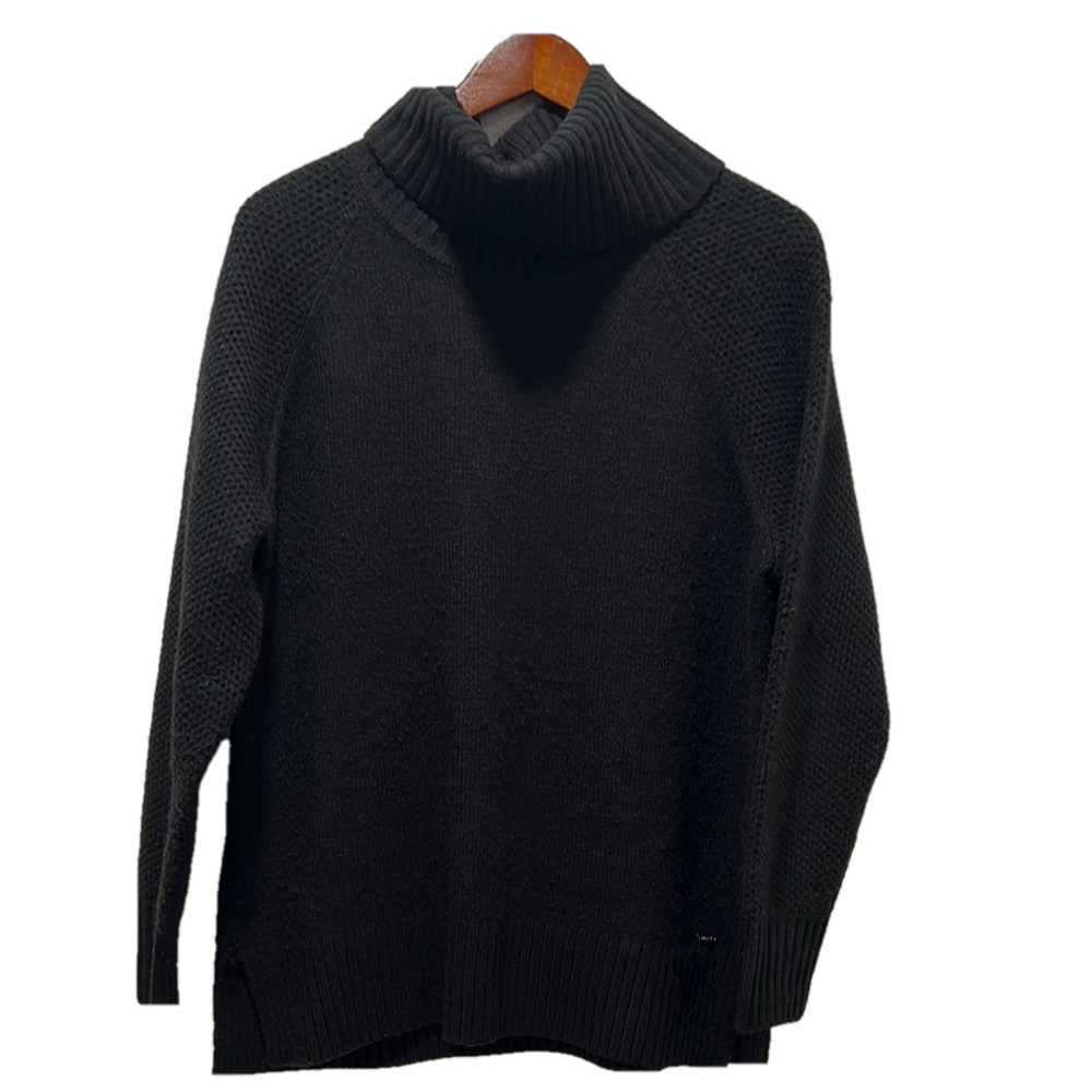 DKNY  Cozy Black Knit Turtleneck Sweater size L GUC